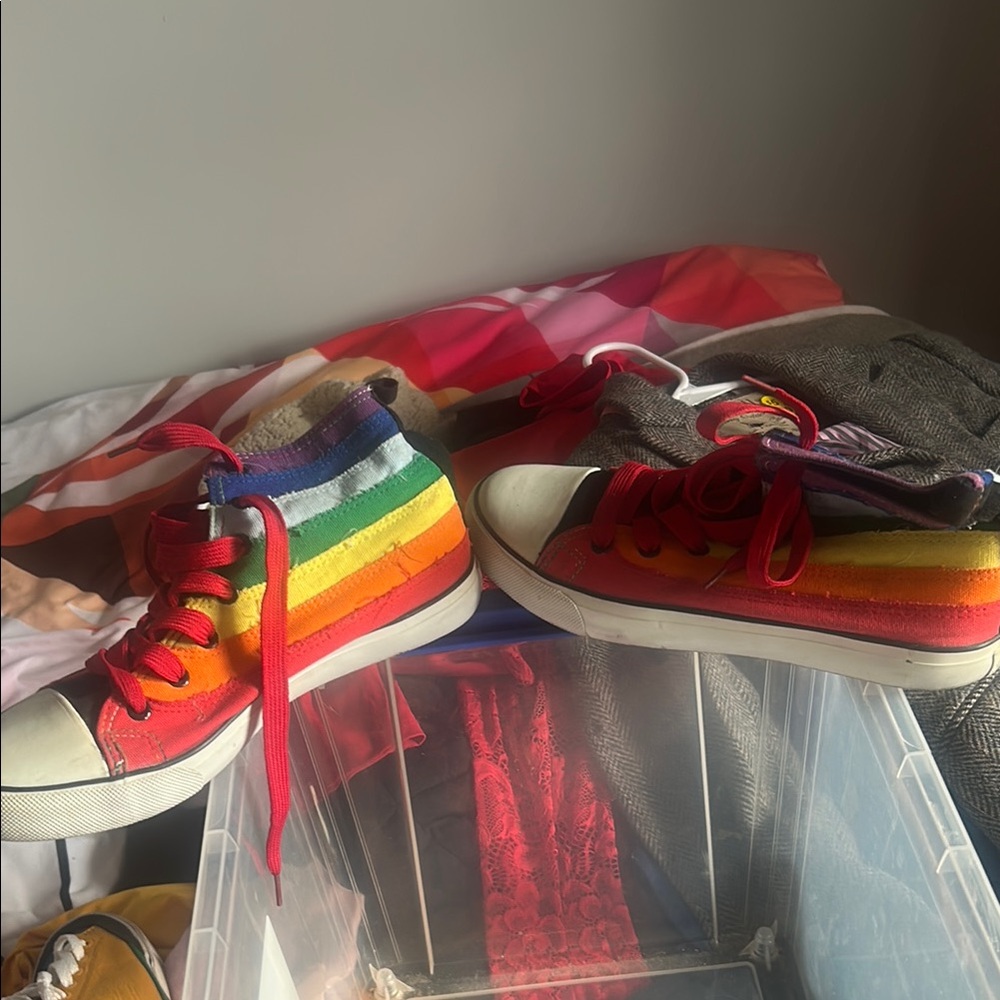 Apple bottom Colorful Rainbow High-Top Sneakers